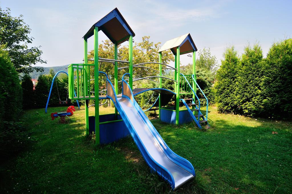 Relaks Domki Pod Gora Zar Miedzybrodzie Żywieckie Esterno foto